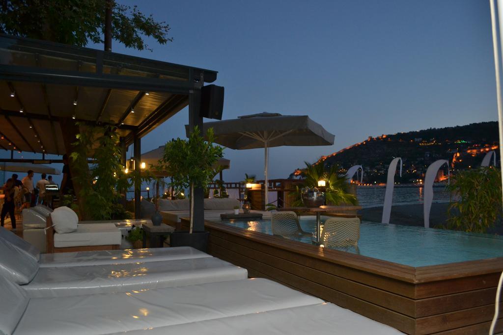 En Vie Beach Boutique Hotel - Adults Only Alanya Exteriér fotografie